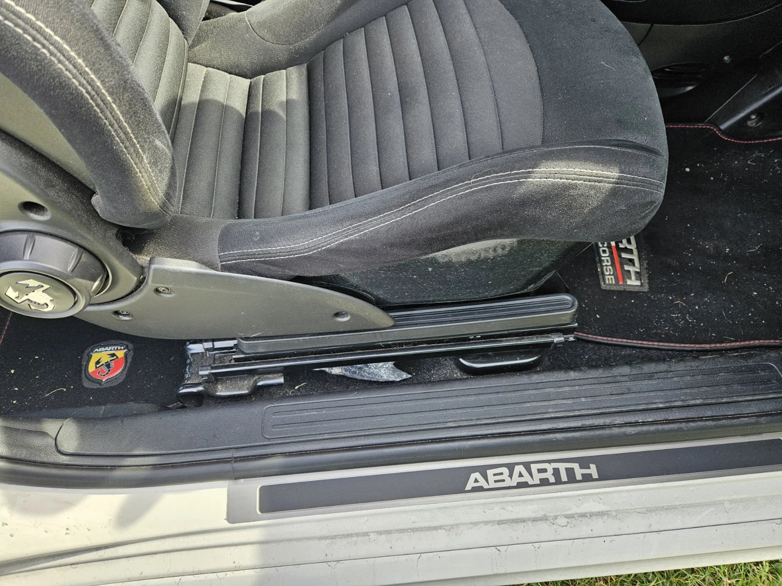 Used Genuine Abarth Sabelt 70 GT Alcantara Front Seats Only - Abarth Tuning