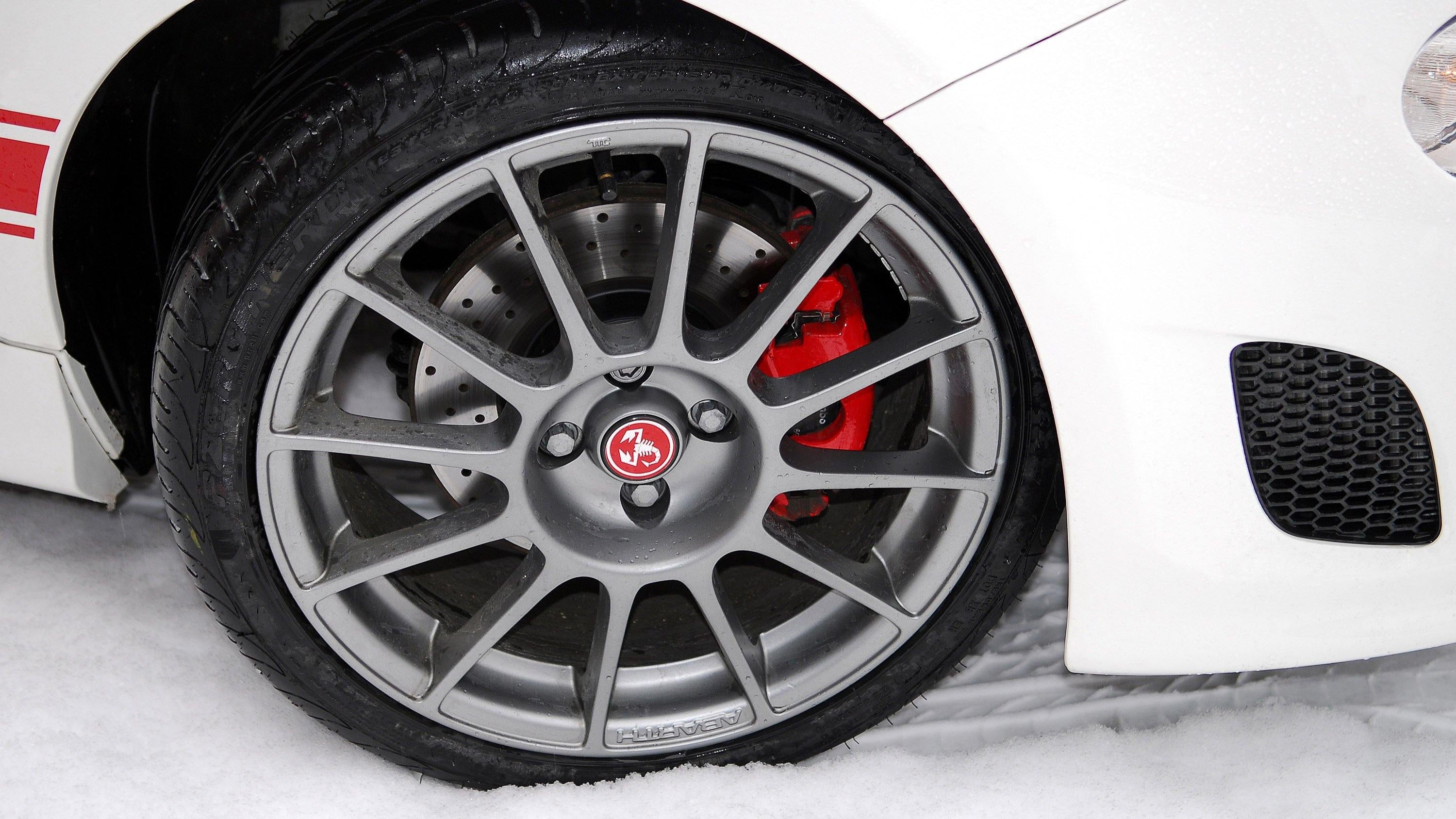 Genuine Abarth 500 / 595 / 695 Esseesse Alloy Wheel - Titanium - Abarth Tuning
