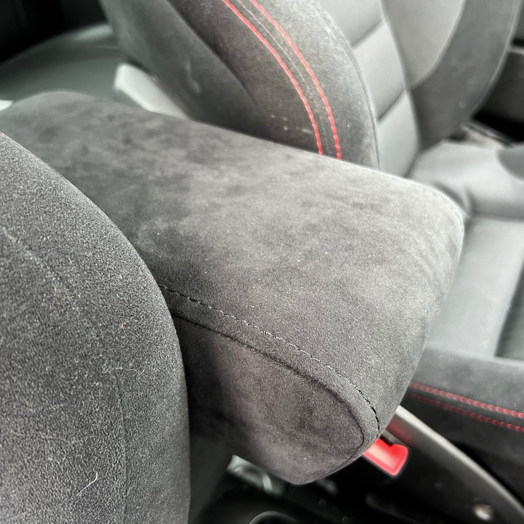 Abarth 500 / 595 / 695 TMC Motorsport Interior Armrest - Abarth Tuning