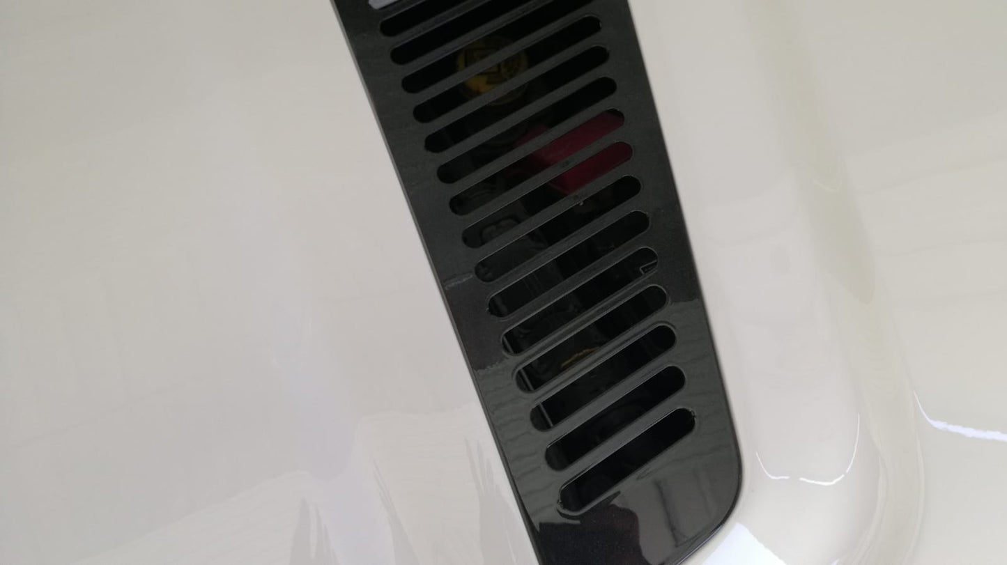 Abarth 500 / 595 / 695 Biposto Style REPLICA BONNET WITH OPTIONAL VENTS - Cadamuro - Abarth Tuning