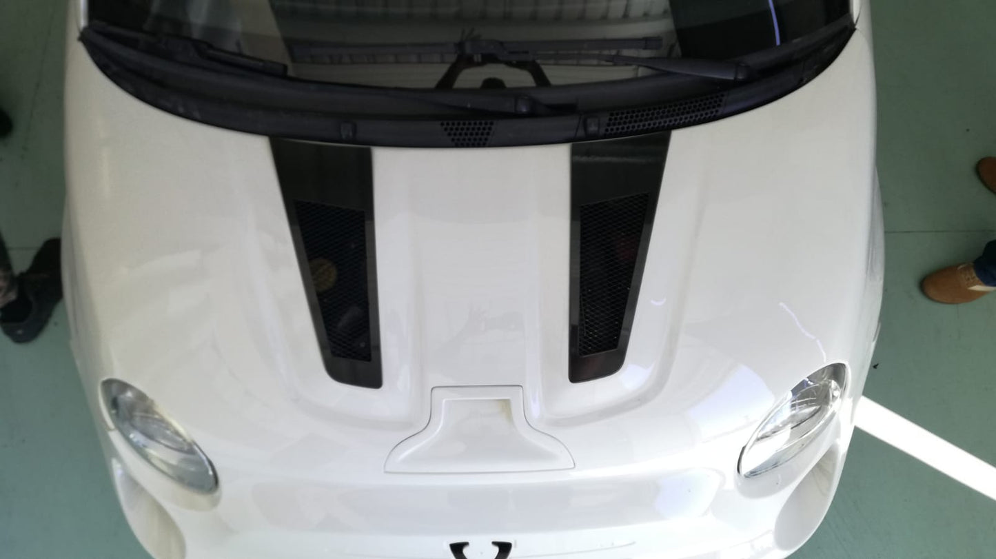 Abarth 500 / 595 / 695 Biposto Style REPLICA BONNET WITH OPTIONAL VENTS - Cadamuro - Abarth Tuning