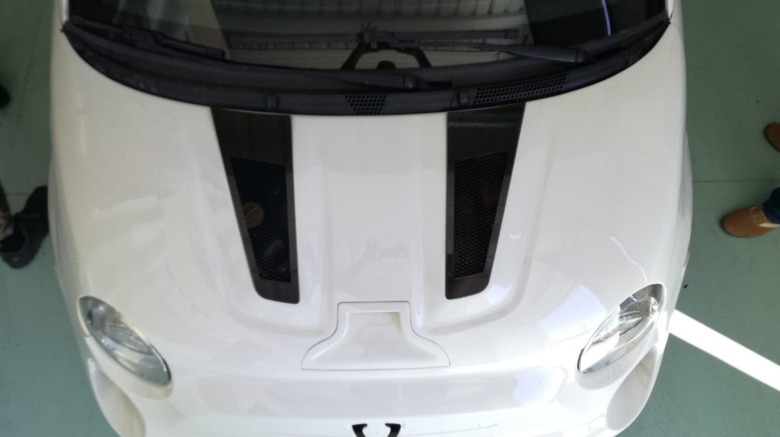 Abarth 500 / 595 / 695 Biposto Style REPLICA BONNET WITH OPTIONAL VENTS - Cadamuro - Abarth Tuning
