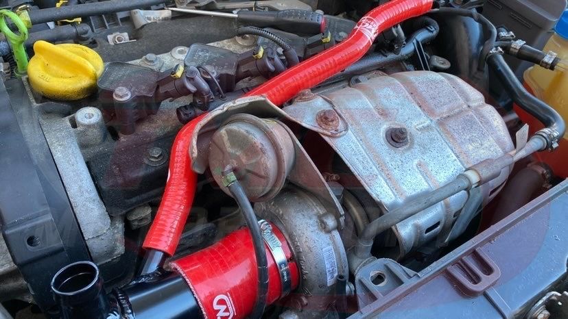 Abarth 500 / 595 / 695, Abarth Grande Punto & Mito "IHI Turbo Vehicles Only" TMC Motorsport Oil Breather Silicone Hose - Abarth Tuning