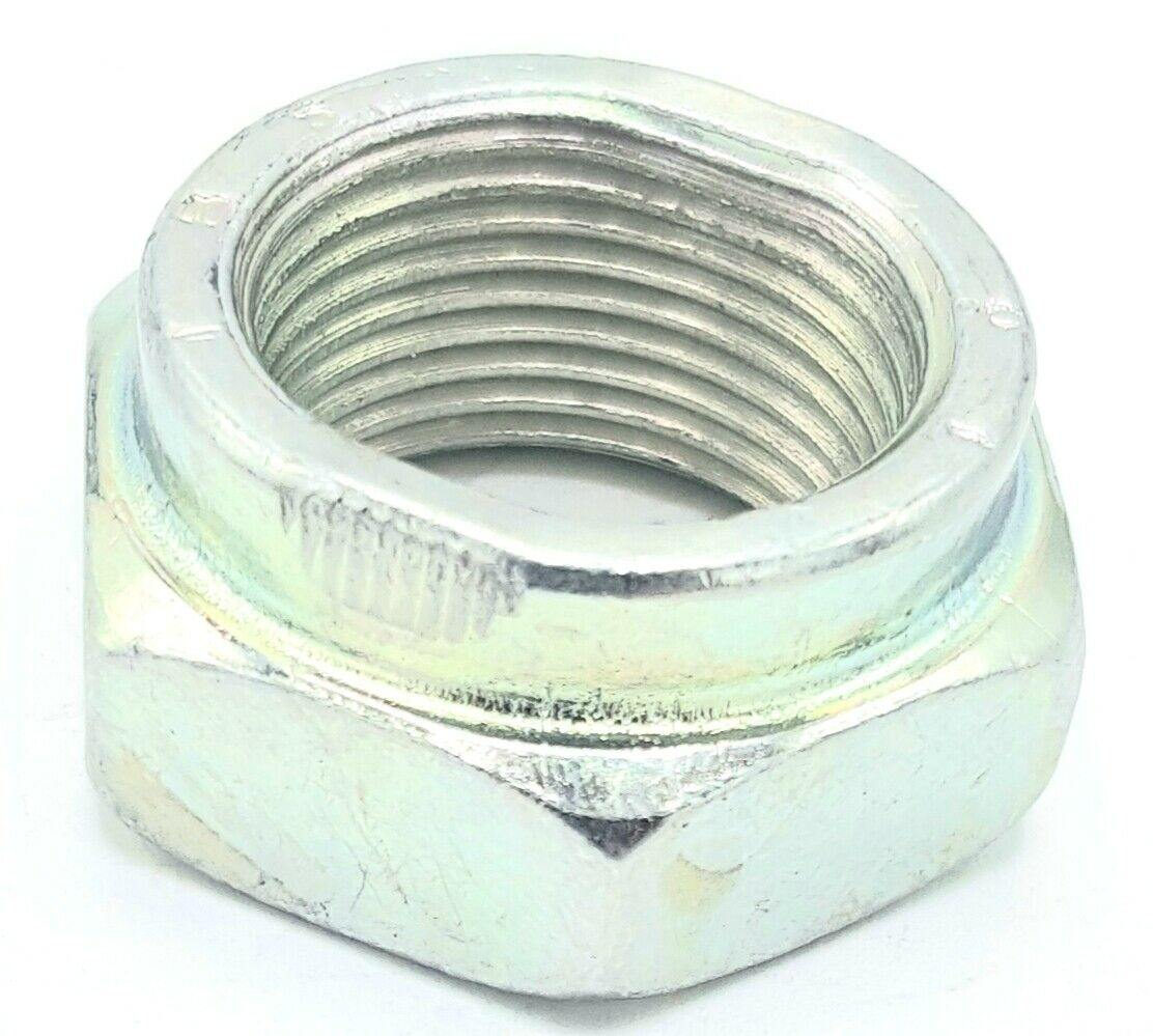 Abarth Hub Nut, Rear - 500 Abarth - Abarth Tuning