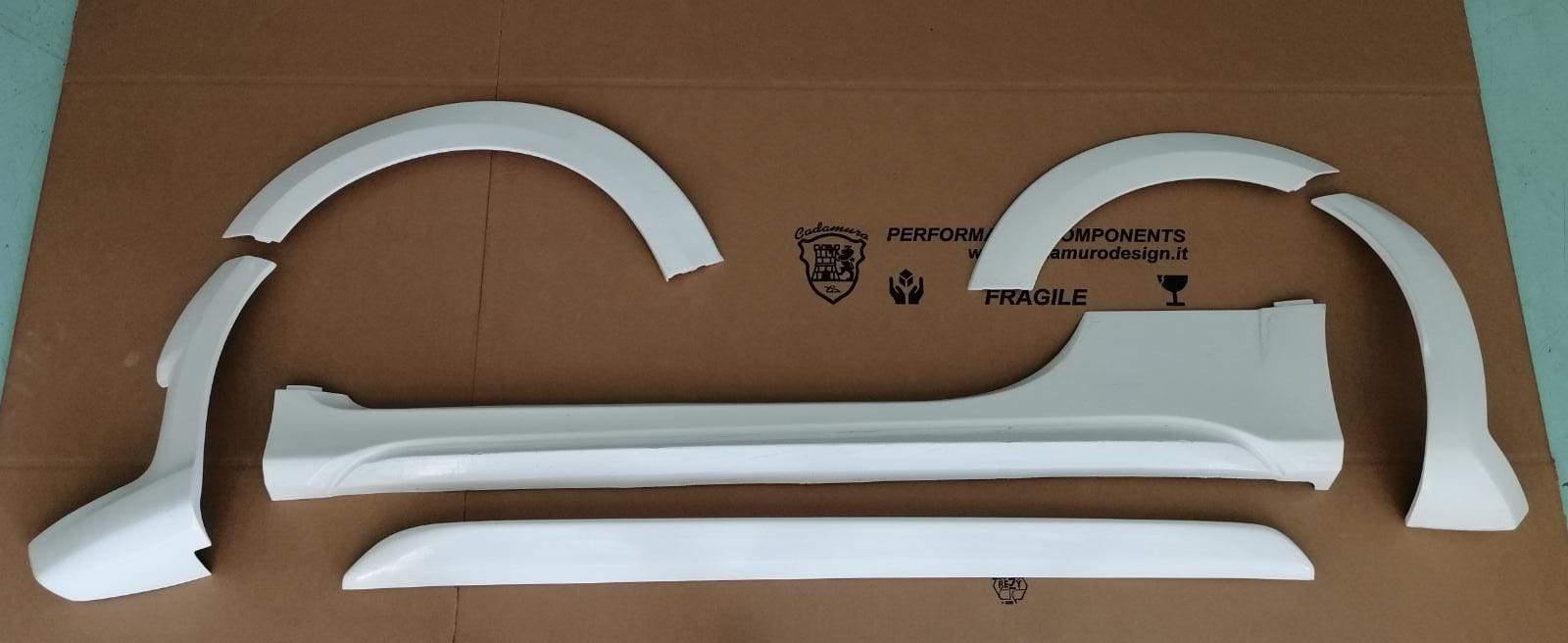 Abarth 500 / 595 / 695 70TH ANNIVERSARIO FRONT AND REAR FENDERS AND SIDE SKIRTS - Fiberglass - Cadamuro - Abarth Tuning