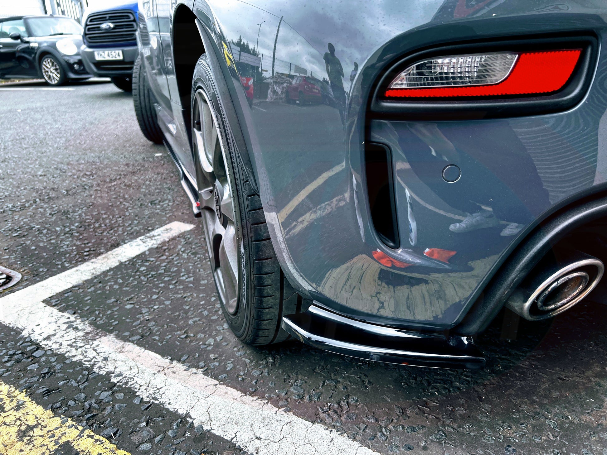 Abarth 595 Series 4 Rear Spats - Triple R Composites - Abarth Tuning