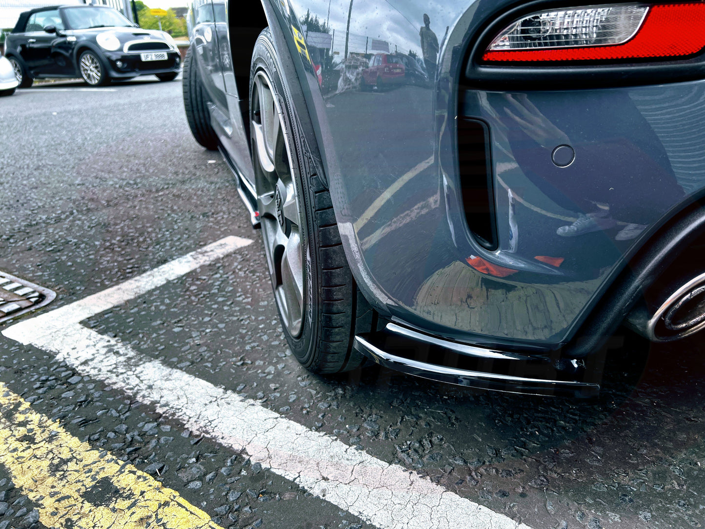 Abarth 595 Series 4 Rear Spats - Triple R Composites - Abarth Tuning
