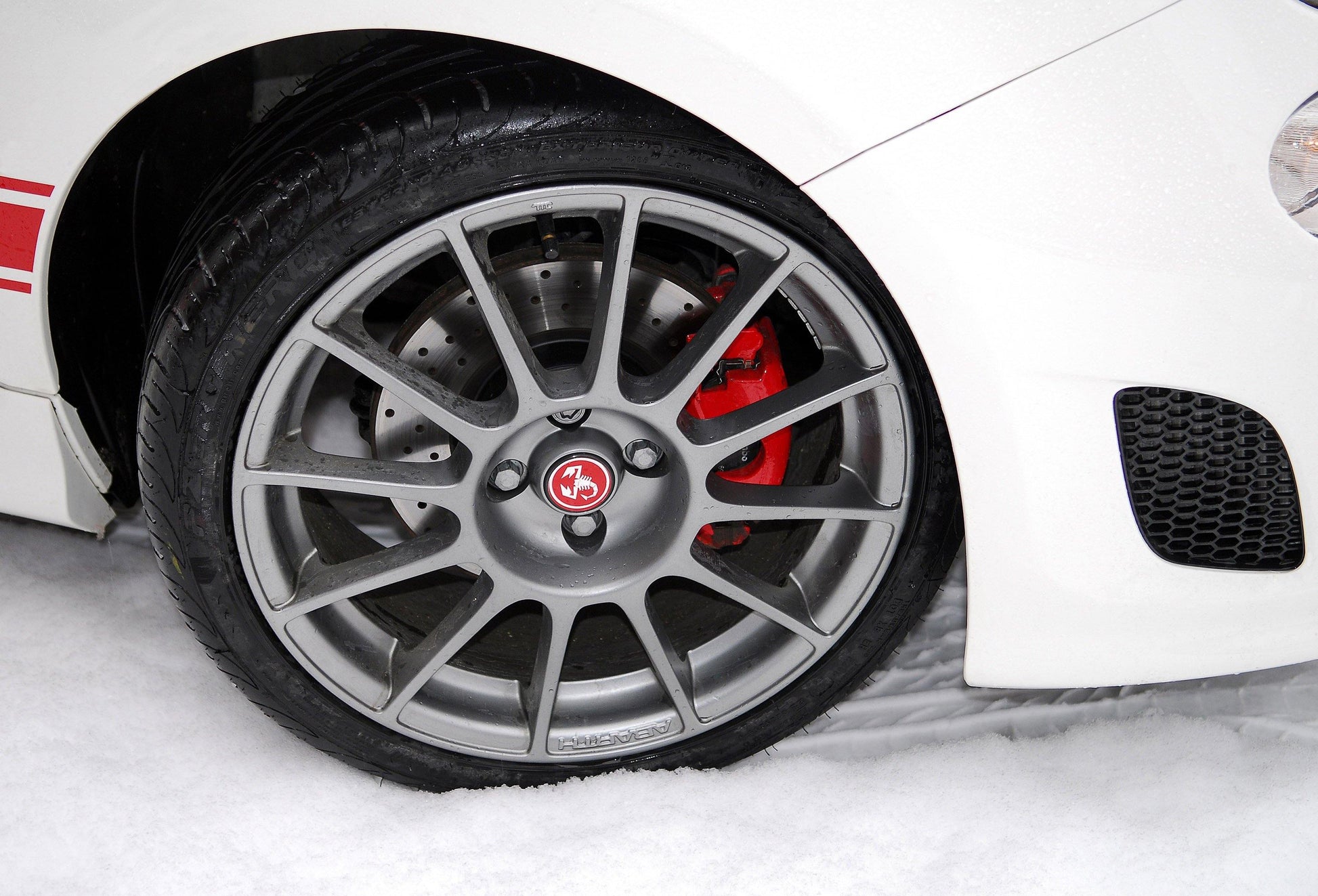 Genuine Abarth 500 / 595 / 695 Esseesse Alloy Wheel - Titanium - Abarth Tuning