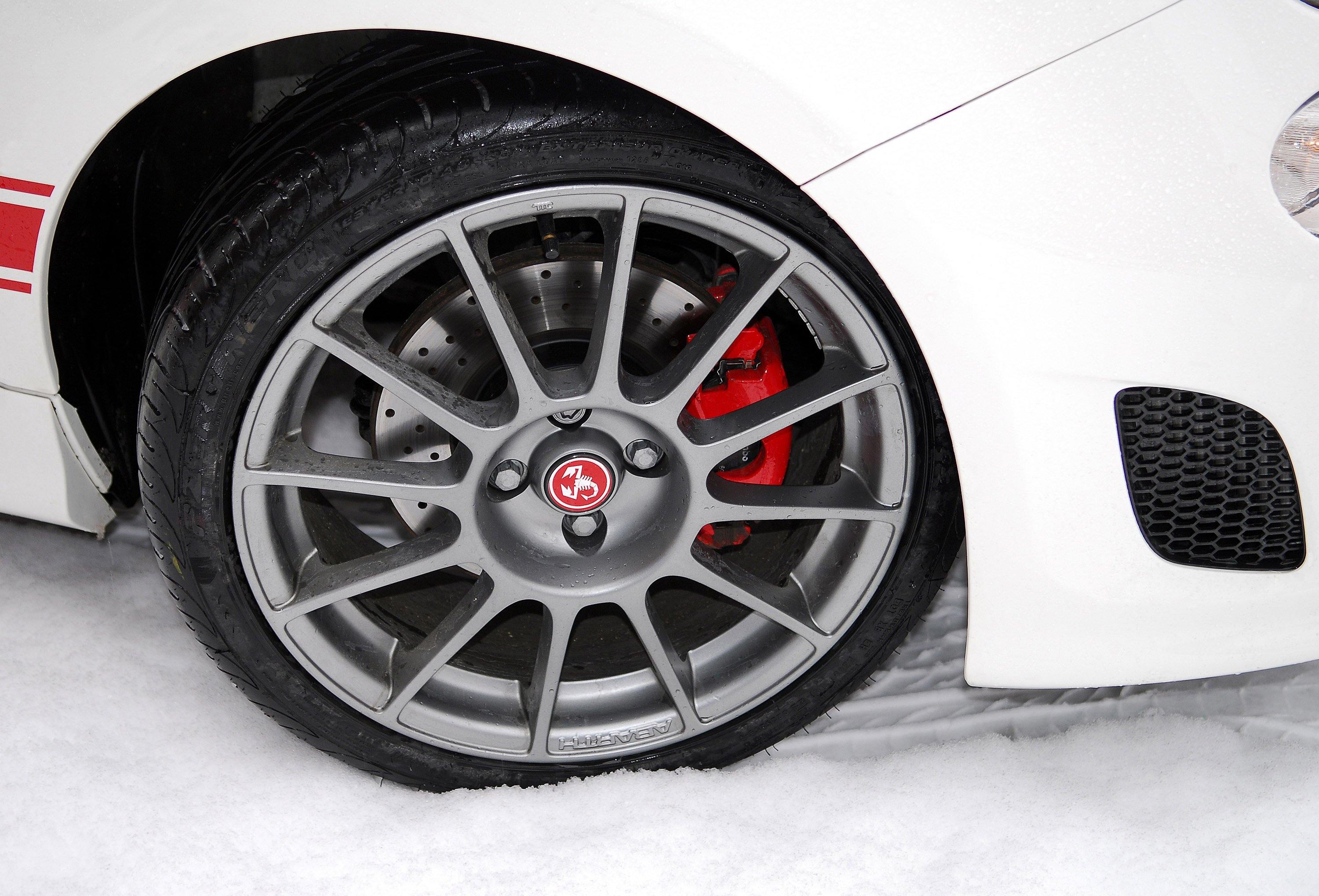 Genuine Abarth 500 / 595 / 695 Esseesse Alloy Wheel - Titanium - Abarth Tuning
